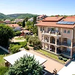 Sanic 543/a Apartment