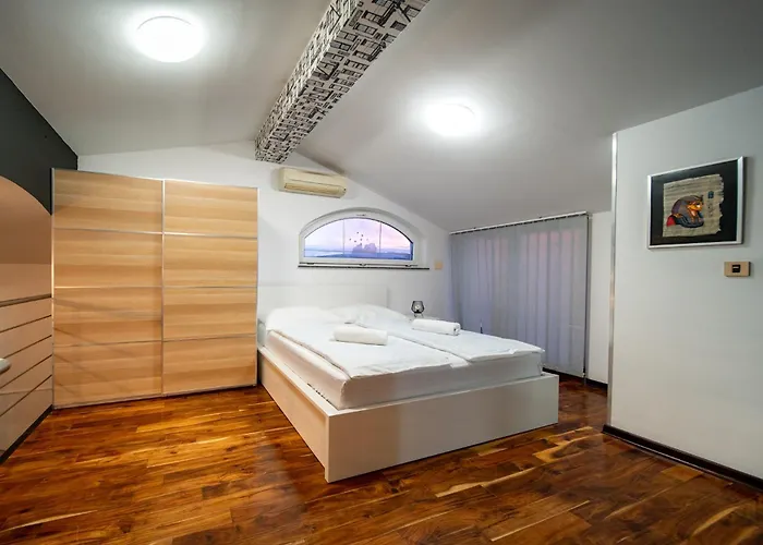 Sanic 543/a * 洛帕