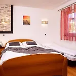 Sanic 543/a Apartament Lopar