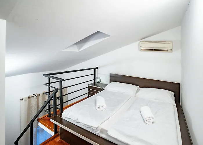 דירה Sanic 543/a *