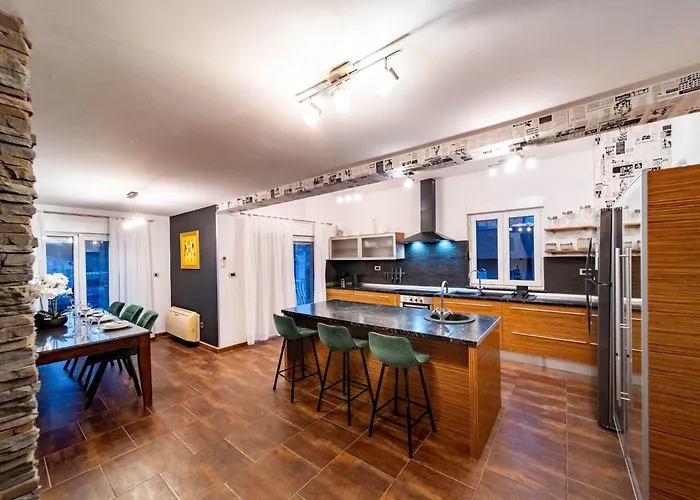 아파트 Sanic 543/a 로파르