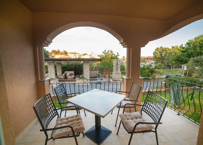 Sanic 543/a 아파트 로파르